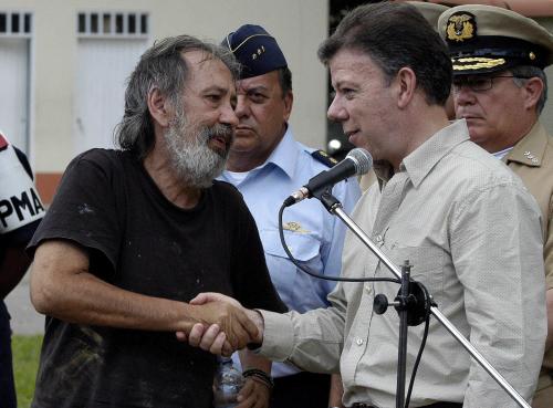 Ex-parlementariër Oscar Lizcano uit klauwen FARC ontsnapt