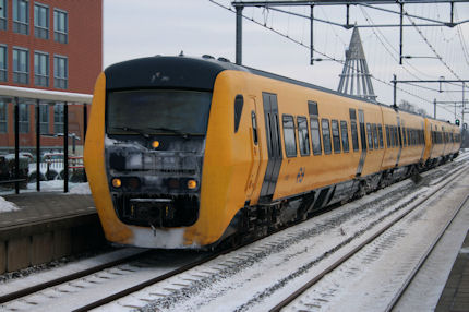 trein in sneeuw