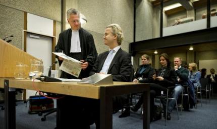 Moszkowicz wraakt rechtbank opnieuw