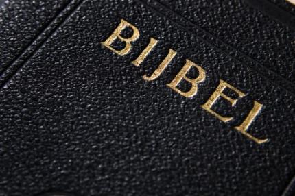 BN'ers in discussie over Bijbelse literatuur
