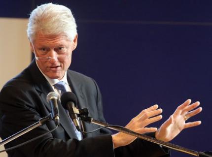 Clinton presenteert WK-bidbook VS