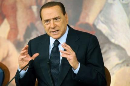 Rel om penis voor paleis Berlusconi