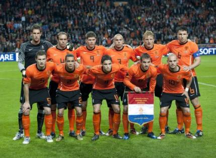 FIFA eert Nederland en Spanje
