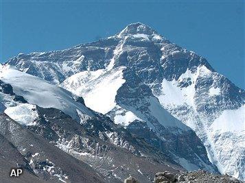 Sherpa's gaan Mount Everest opruimen
