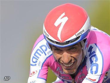 Tiralongo uit de Giro na valpartij