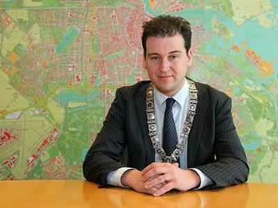 Inzet 'lokjoden' optie voor burgemeester Asscher