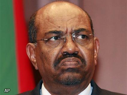Al-Bashir ondanks arrestatiebevel naar Tsjaad
