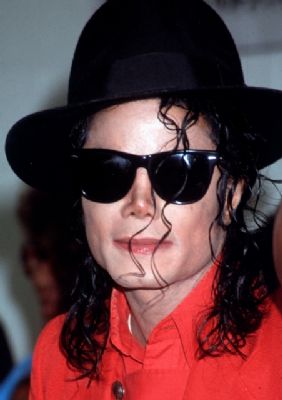 Caro Emerald verbreekt record Michael Jackson
