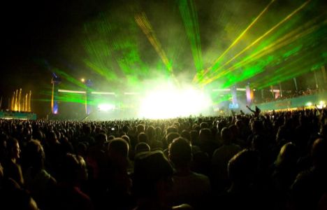 Decibel 2010
