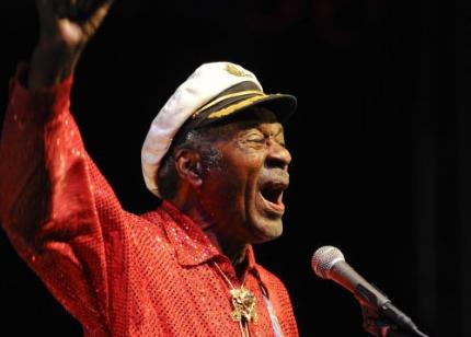 Chuck Berry (84) onwel tijdens optreden