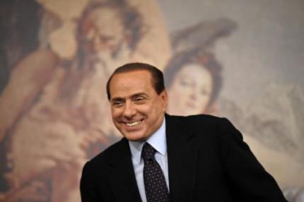 Milan eert baas Berlusconi
