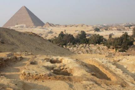 Pyramides en musea Egypte weer open