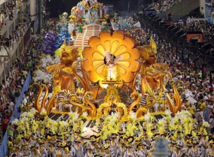 Beroemd carnaval van Rio begonnen