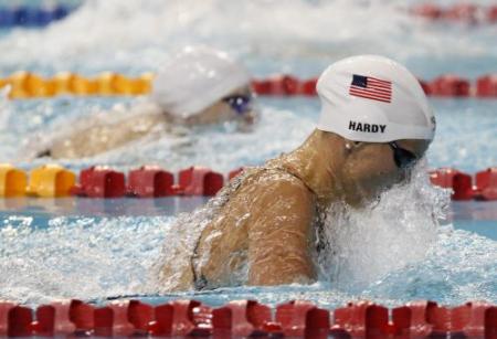 Zwemster Hardy mag naar OS 2012