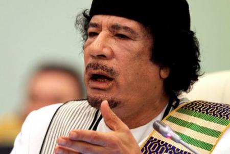 'Kaddafi waarschijnlijk gewond'