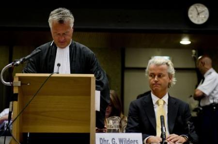 'Snoer Wilders de mond niet'
