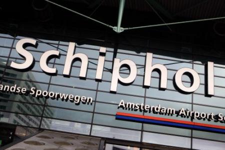 Schiphol neemt nieuwe terminal in gebruik