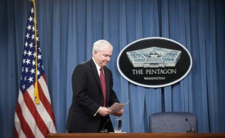 'Pentagon verspilde miljarden met contracten'