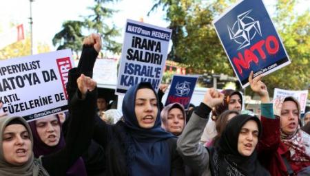 Iran boos over NAVO-raketafweer in Turkije