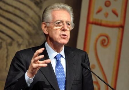 Monti krijgt steun van Berlusconi en Bersani