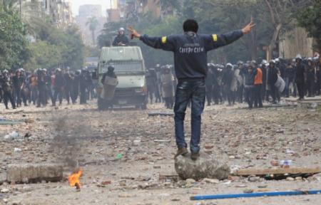 'Nieuw bewind Egypte soms erger dan Mubarak'