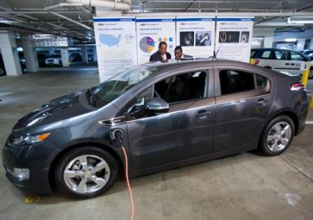 Veiligheidsonderzoek elektrische auto's GM