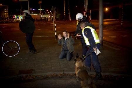 Politie in nauw bij FC Utrecht - FC Twente