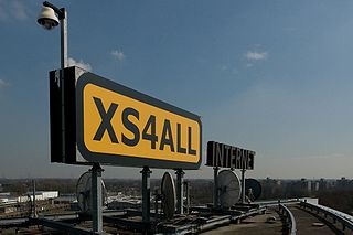 Logo Xs4all op kantoor (bron: Wikimedia, foto: Pachango, licentie: CC BY-SA)