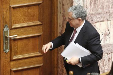 Grieks parlement stemt in met bezuinigingen