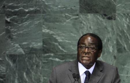 Jarige Mugabe opent nieuwe aanval op homo's