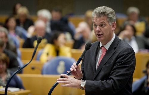 PVV gaat jaarverslag toch inleveren