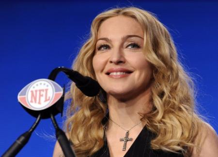 Nieuwe Madonna-video: te bloot voor YouTube