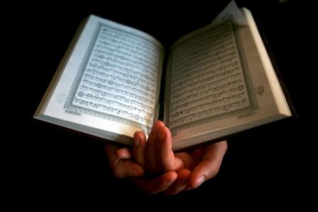 Duitse salafisten delen weer korans uit