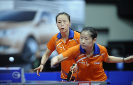 [OS 2012] Li Jiao & Li Jie 'Nederlands' tafeltennishoop 