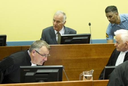 Mladic-aanklagers geven fouten toe
