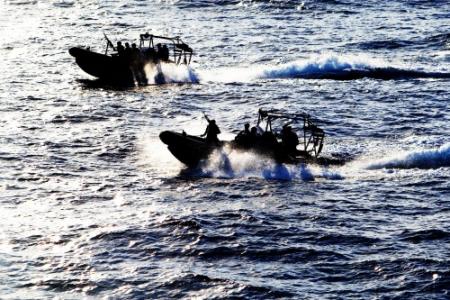Iraans marinevaartuig redt bemanning uit VS