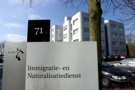 Uitgezette asielzoeker terug naar Nederland