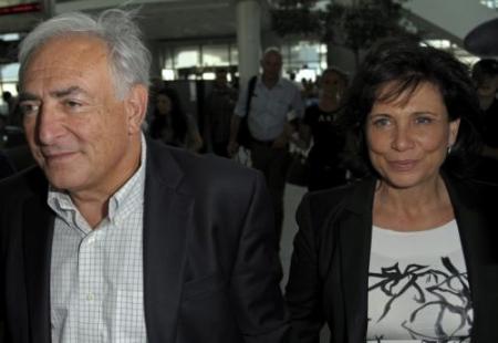 Vrouw heeft Strauss-Kahn verlaten