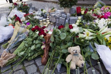Noorwegen herdenkt aanslagen Breivik