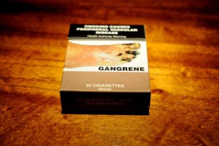 Geen merk op Australische sigarettenpakjes