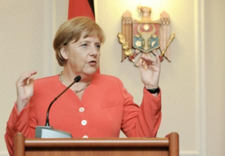 'Merkel wil nieuw verdrag voor Europa'