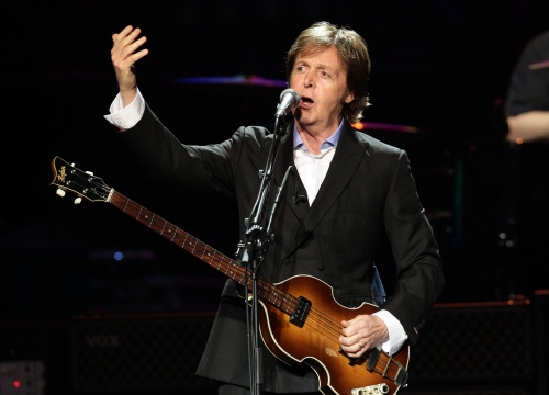 Paul McCartney drie uur lang op podium Ziggo