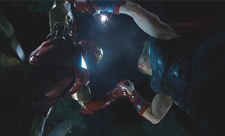 Iron Man vs Thor