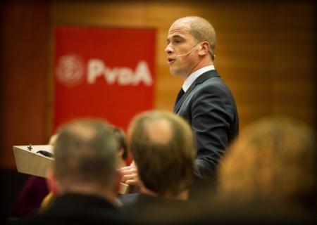 PvdA in formatiecongres bijeen