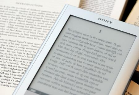 EU schikt met Apple over e-books