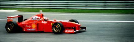Schumacher tijdens de Grand Prix van Italië in 1997 (WikiCommons/[][zep]) 