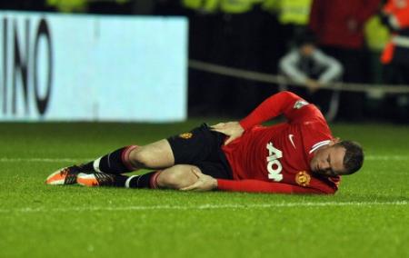 Rooney langer aan de kant