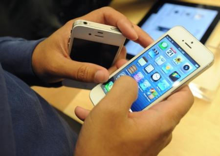 Apple schroeft orders voor iPhone5 terug