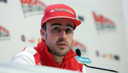 Alonso laat testsessie schieten