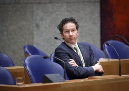 Dijsselbloem sluit extra bezuiniging niet uit